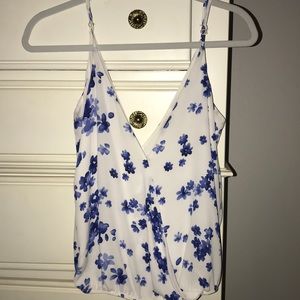 Forever 21 blue & white floral tank top